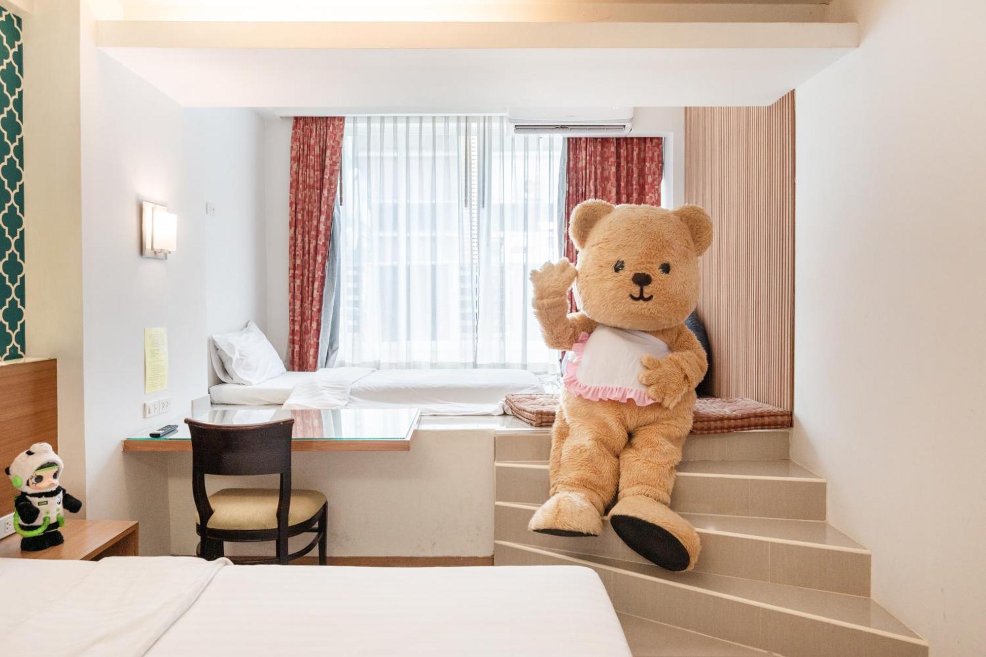 P2 Boutique Hotel Bangkok Kültér fotó